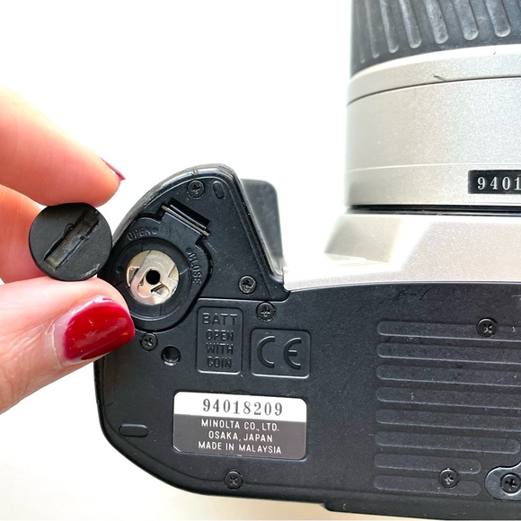 Minolta Maxxum‎ QTsi 35MM SLR Film Camera with 35-80mm lens - Film Tested - Picture 7 of 10